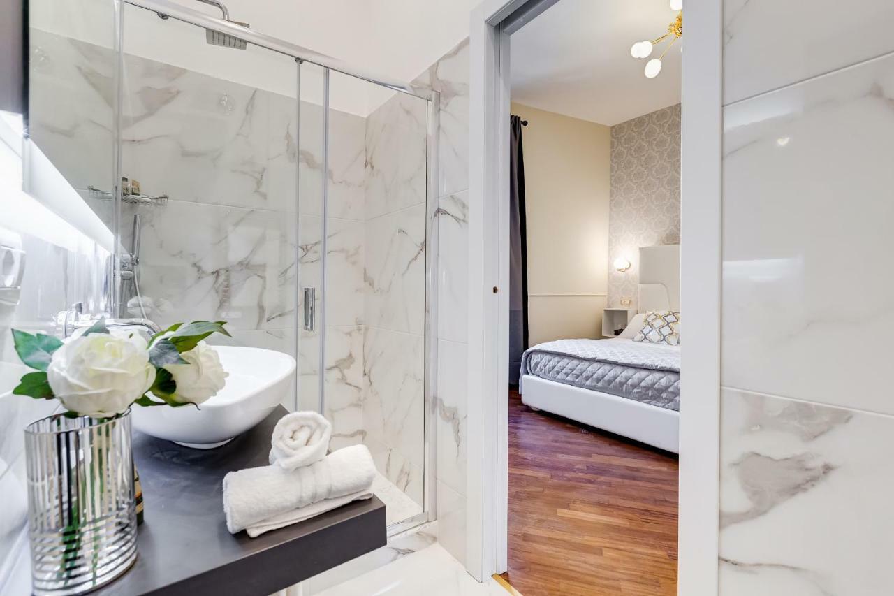 Trevi Private Suites By Premium Suites Collection Rome Bagian luar foto
