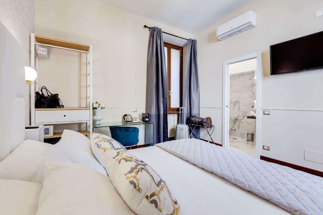 Trevi Private Suites By Premium Suites Collection Rome Bagian luar foto