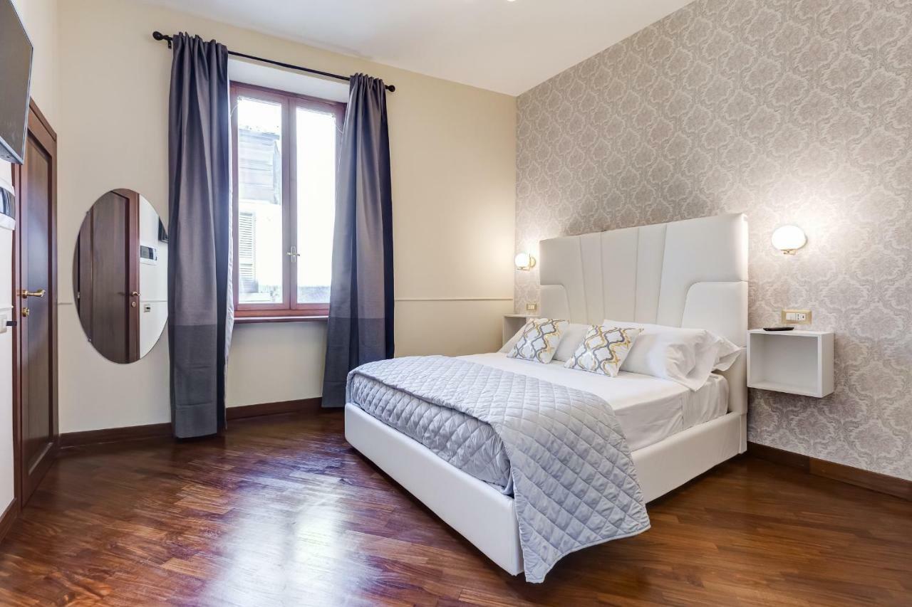 Trevi Private Suites By Premium Suites Collection Rome Bagian luar foto